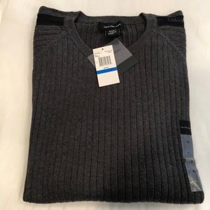 Calvin Klein men’s sweater